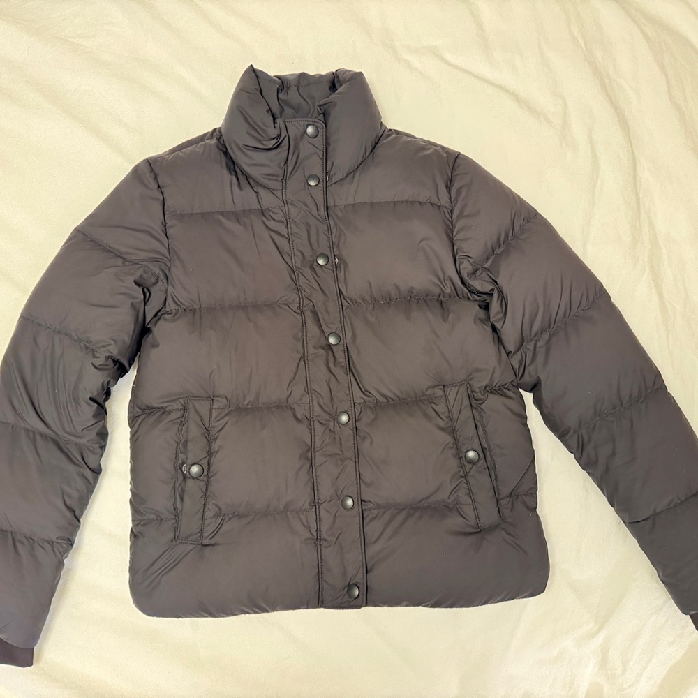 Patagonia Women’s Silent Down Jacket XS